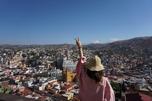 Meet your Posher, Cai